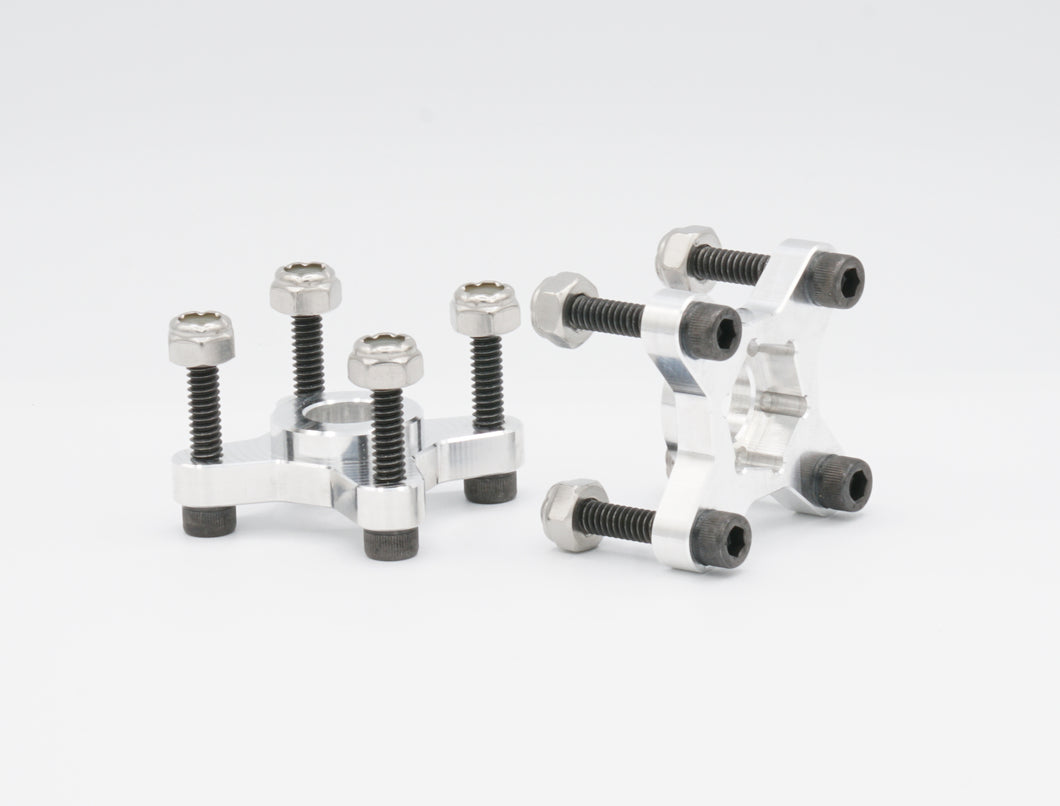 The new, and only 6S BRP Wheel Hub Adapters on the market designed to fit a 17mm Hex.
Fitment verified for Kraton 6S, however, most 6S cars that have a 17mm Hex will be compatible.
Made from 6061 aluminum.

Includes: 
(2) BRP Wheel Hub Adapters (6S Cars with 17mm Hex)
(2) O-rings
(8) Socket head bolts
(8) Nuts