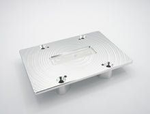 Load image into Gallery viewer, Fits LOSI 5T 3.0

Mounting the ESC above the center diff allows shorter motor leads. Integrated heat sink fins help maximize heat dissipation and cooling performance to keep electronics running cooler under demanding conditions.

Made from 6061 aluminum.

Includes:
(1) LOSI 5T 3.0 ESC Mount Upgrade with Heat Sink Fins
(4) Bolts
